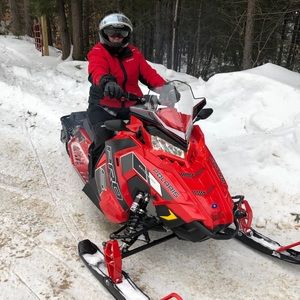 Meet your Posher, Robin